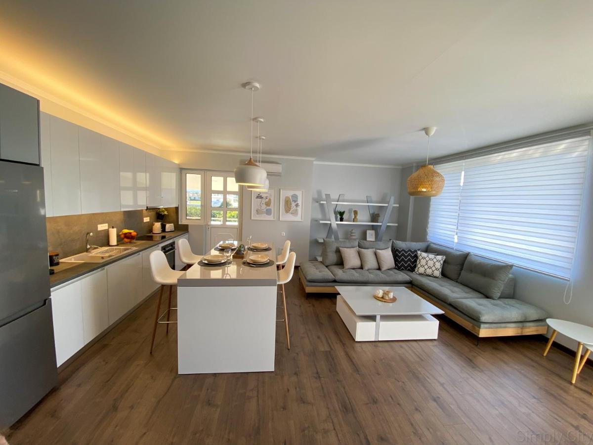 Simplycity Homestay Apartments Кремасти Экстерьер фото