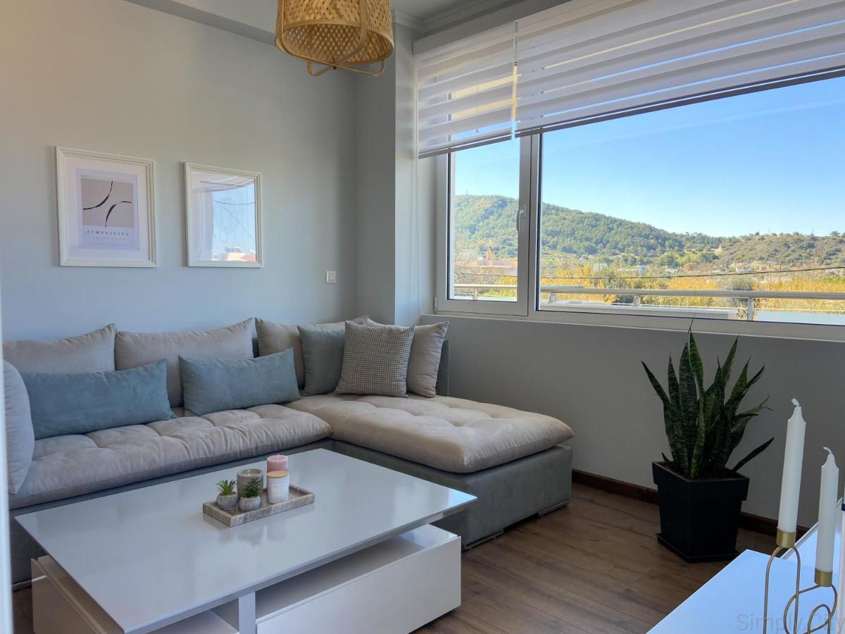 Simplycity Homestay Apartments Кремасти Экстерьер фото