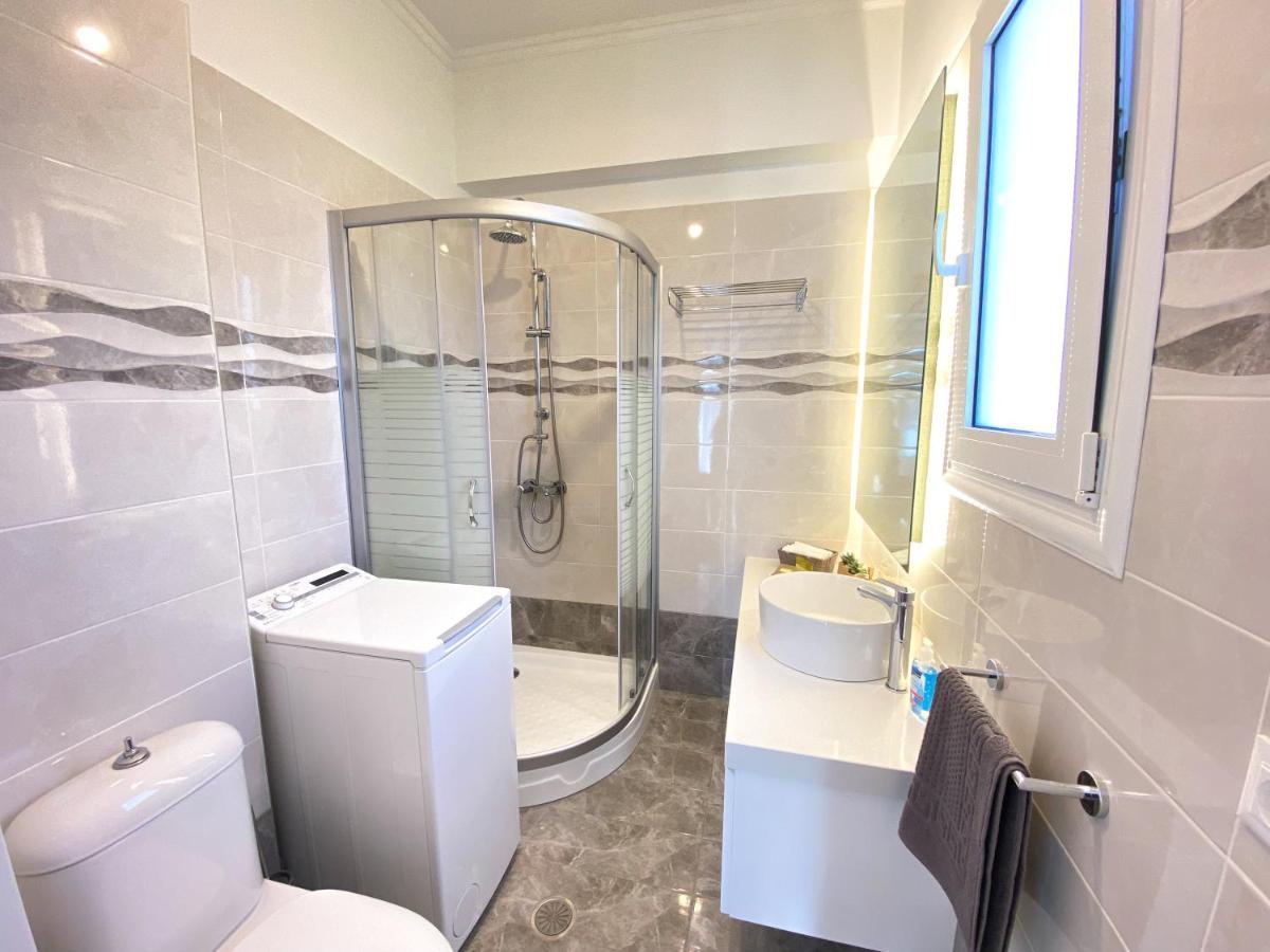 Simplycity Homestay Apartments Кремасти Экстерьер фото