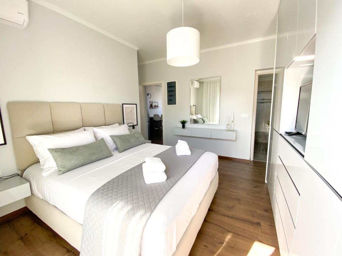 Simplycity Homestay Apartments Кремасти Экстерьер фото